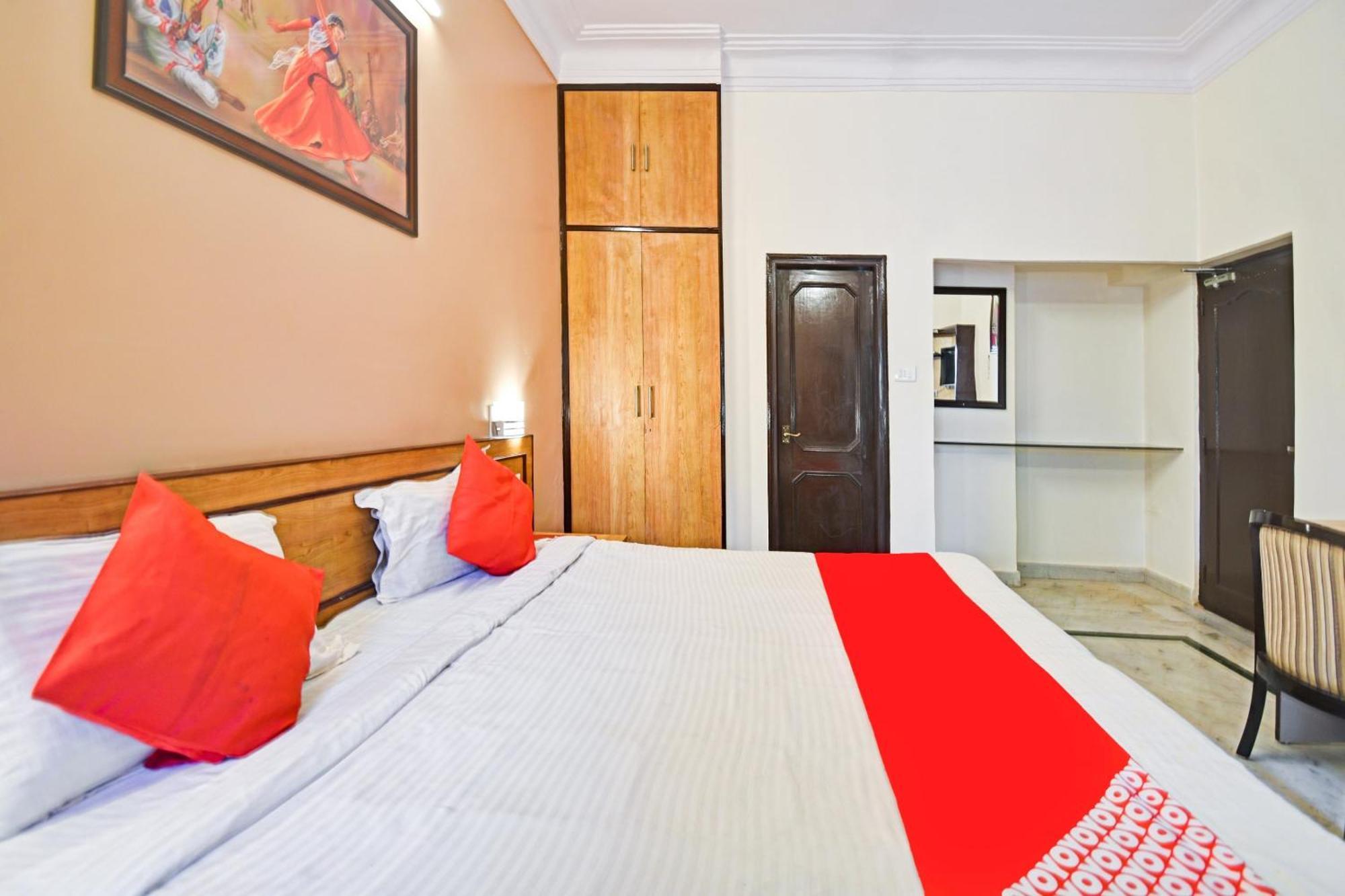 Hotel O 75407 Hotel Jaipur Home Stay Hawa Sadak Exterior photo